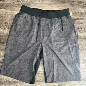 Men’s Lululemon THE Linerless Short- 11”
